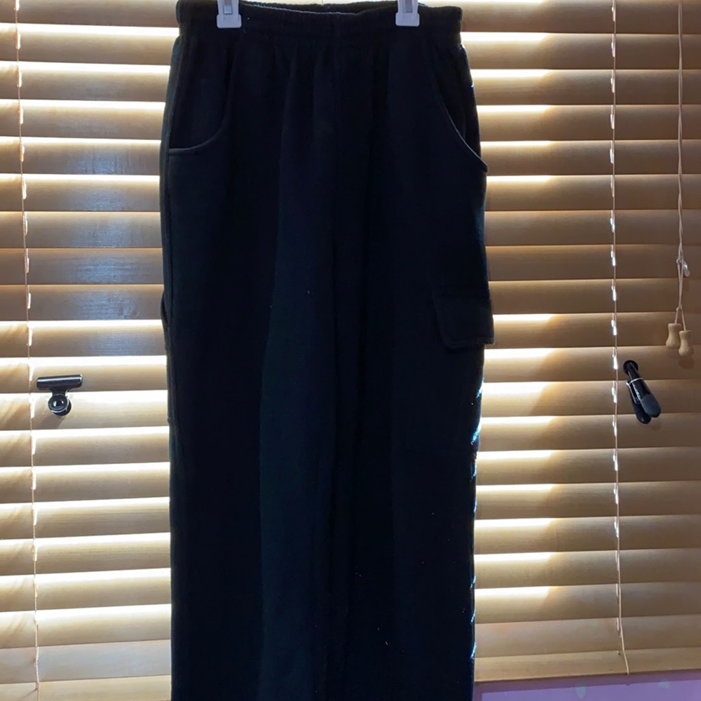 Black cargo sweatpants